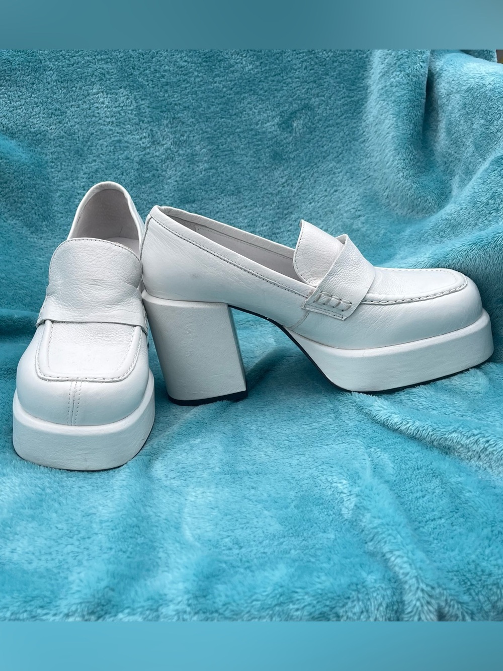 L'INTERVALLE White Chunky Platform Penny Loafers